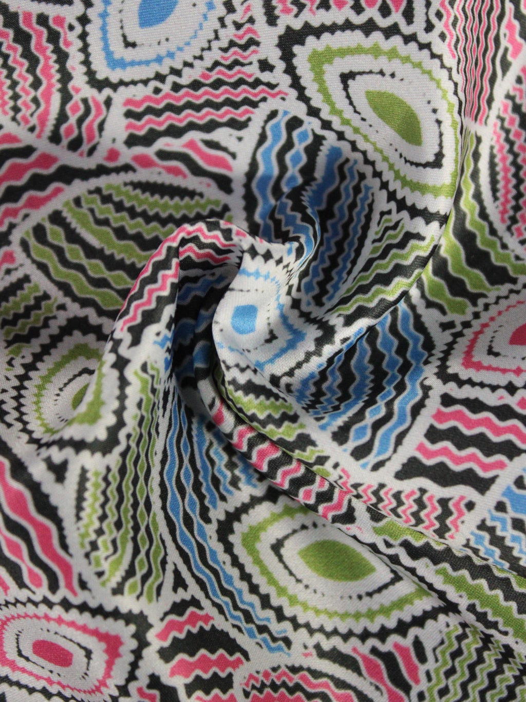 Multicolor Geometric Microfiber Pocket Square