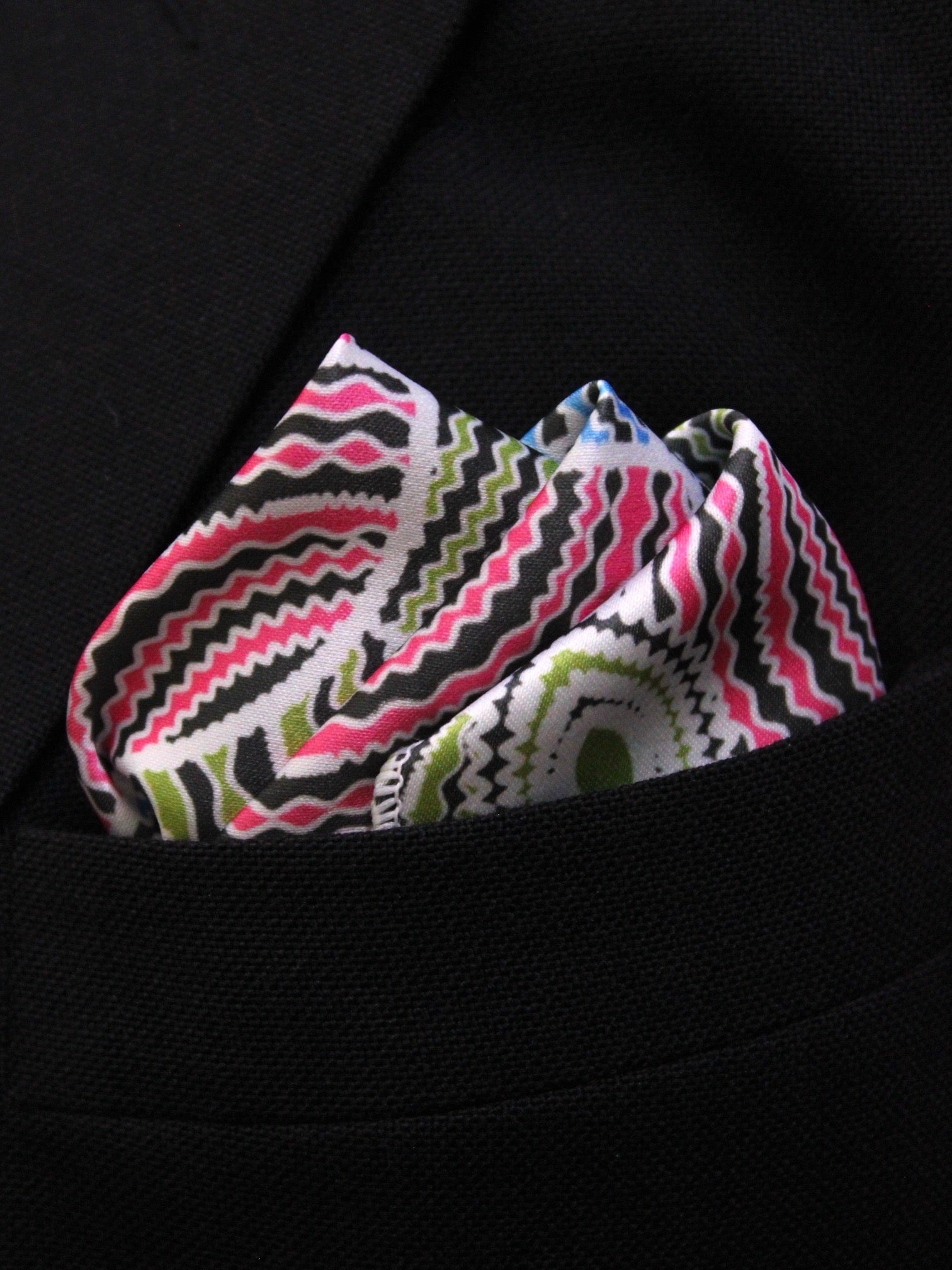 Multicolor Geometric Microfiber Pocket Square