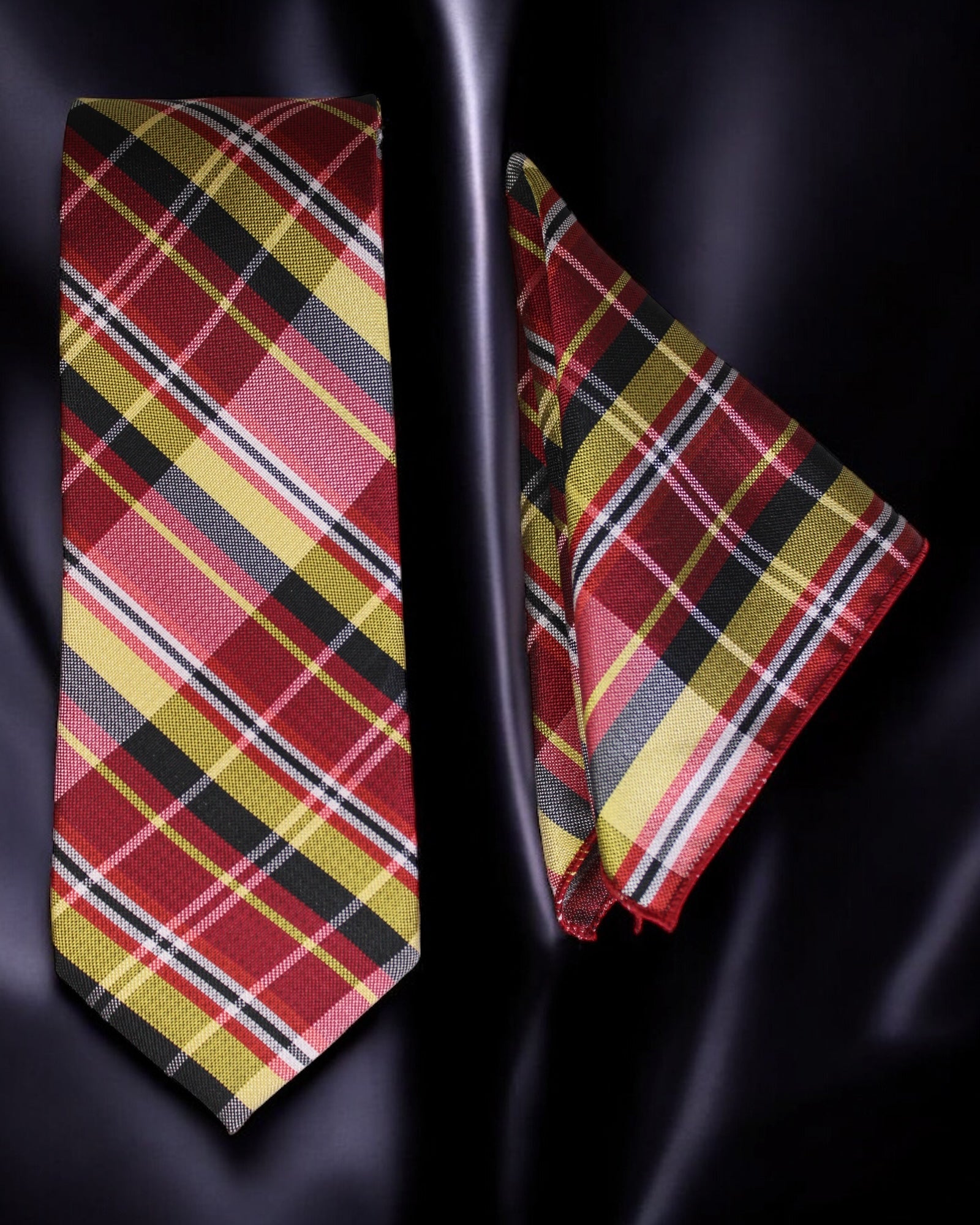 Plaid tie and pocket square set on a dark background Tie Benon