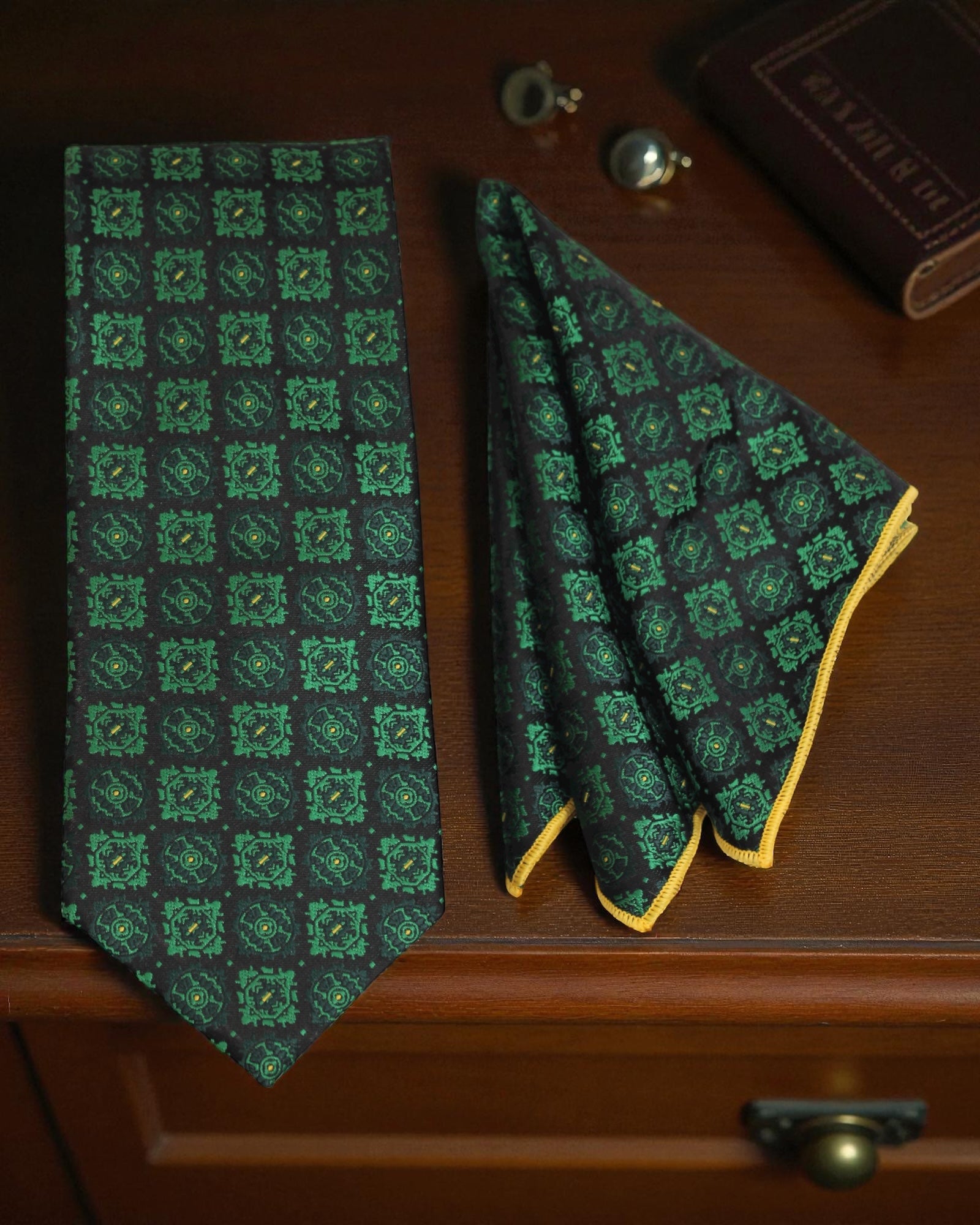 Dark Green Geometric MicroSilk Necktie & Pocket Square Set