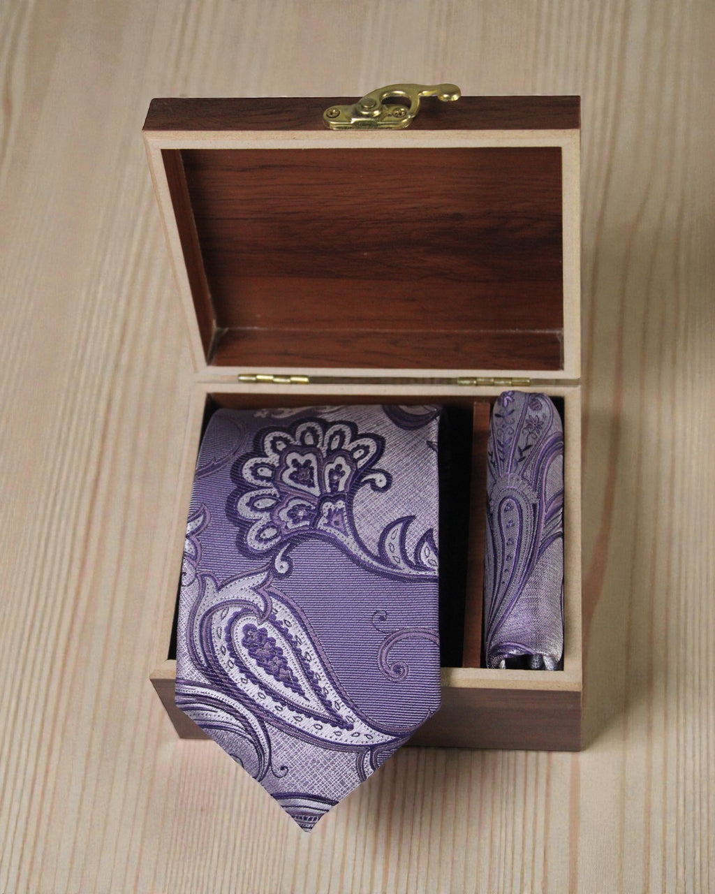 Royal Purple Paisley Microsilk Tie & Pocket Square Set 