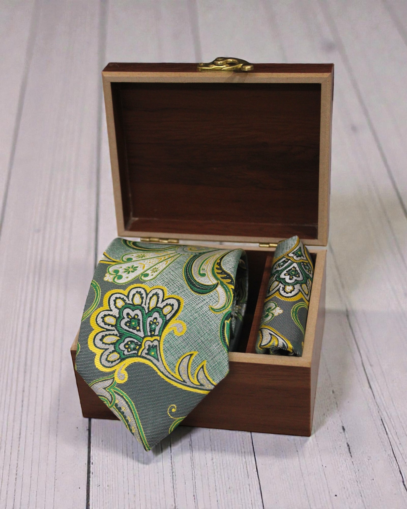 Emerald Green Paisley Microsilk Tie & Pocket Square Set with Wooden Gift Box