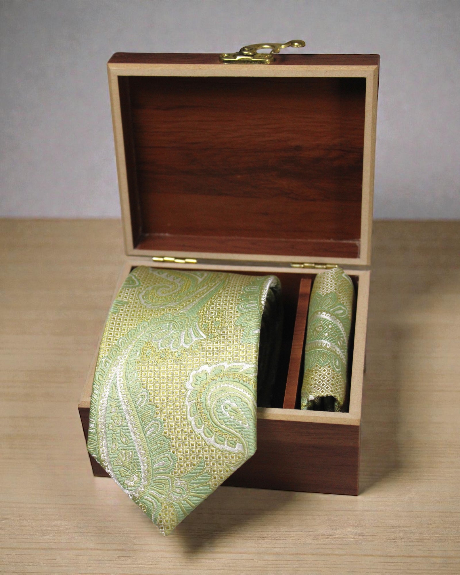 Pistachio Green Paisley Microsilk Tie & Pocket Square Set