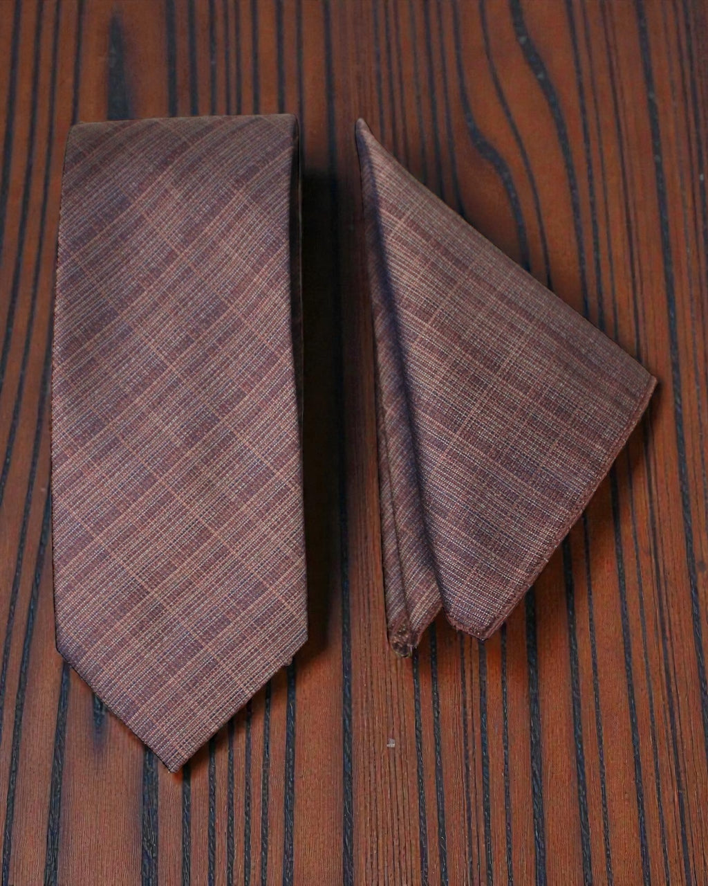 Brown Textured Microsilk Tie Set with Pocket Square