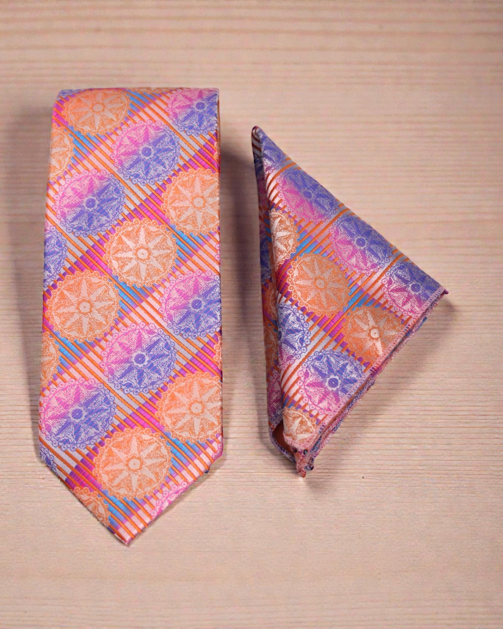Multicolor Geometric Floral Microsilk Tie Set with Pocket Square