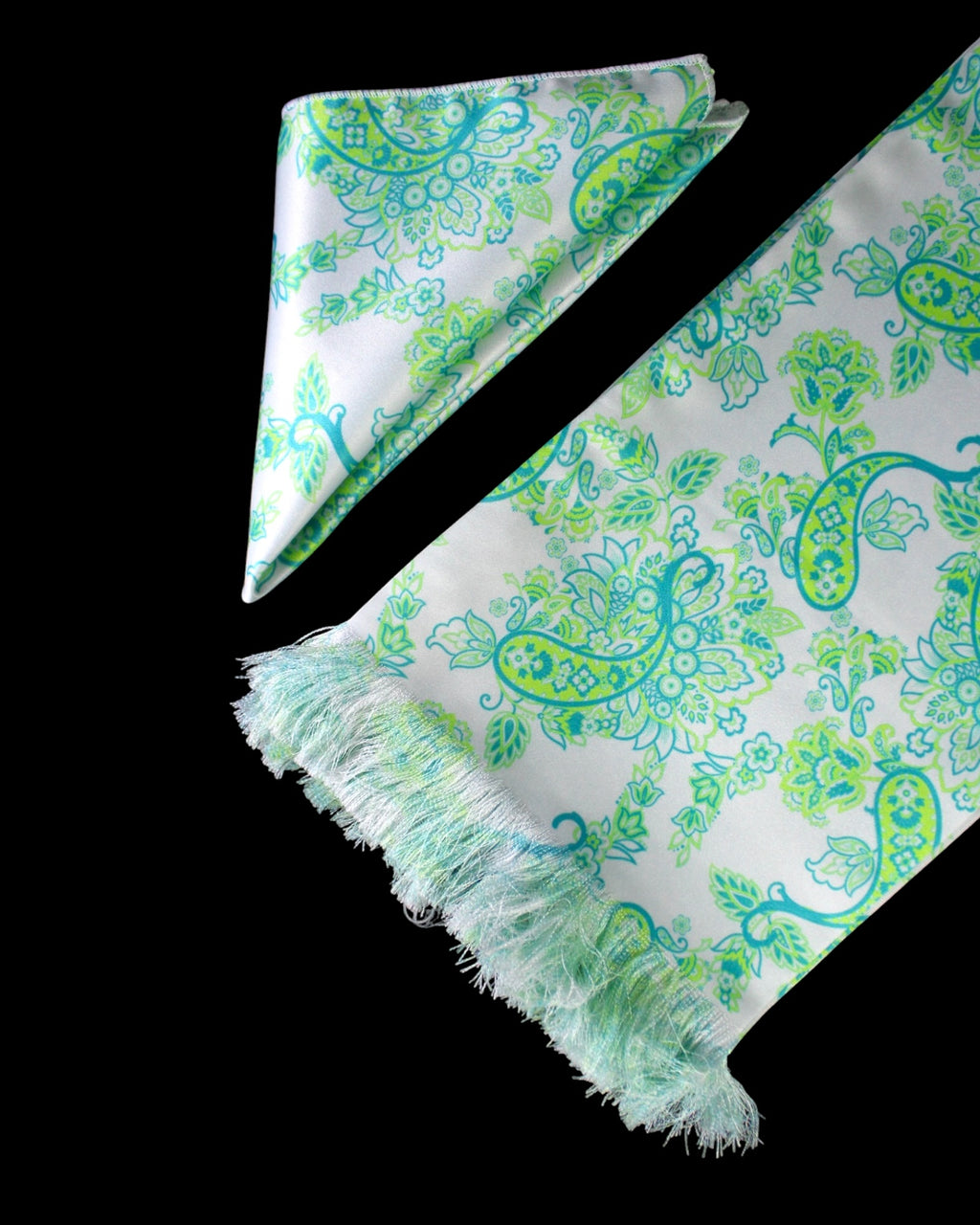 Green Paisley Printed Scarf With Pocket Square