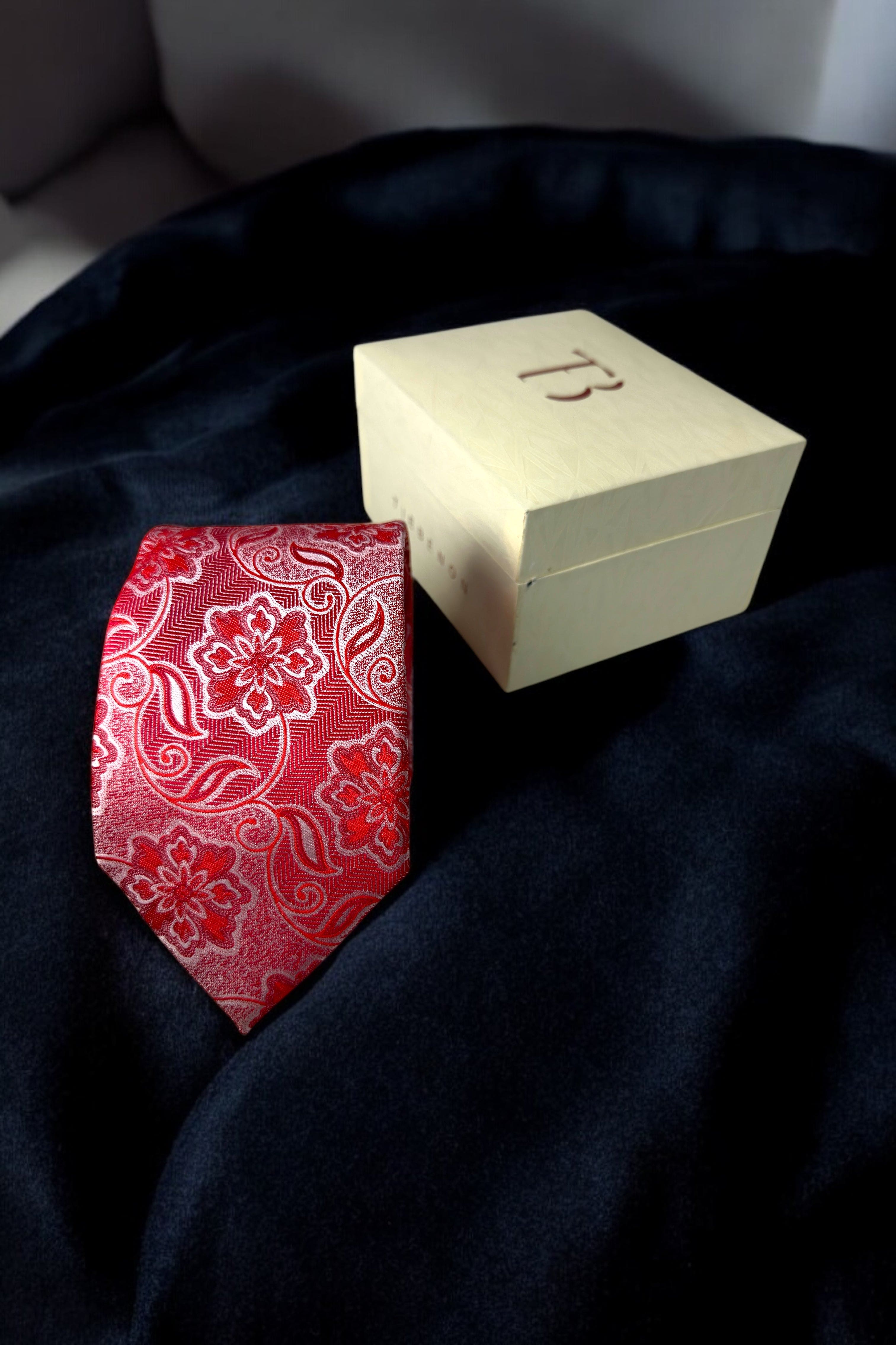 Tie Benon Red Paisley Tie with Pocket Square – Premium Microfiber
