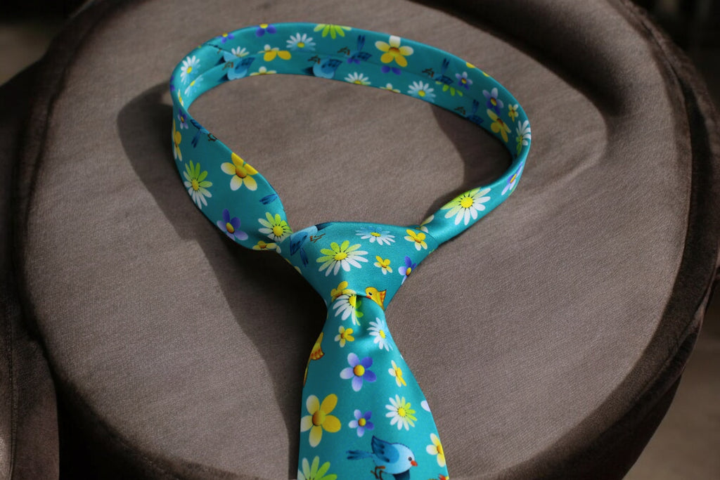 Vibrant Aqua Floral & Bird Pattern Tie