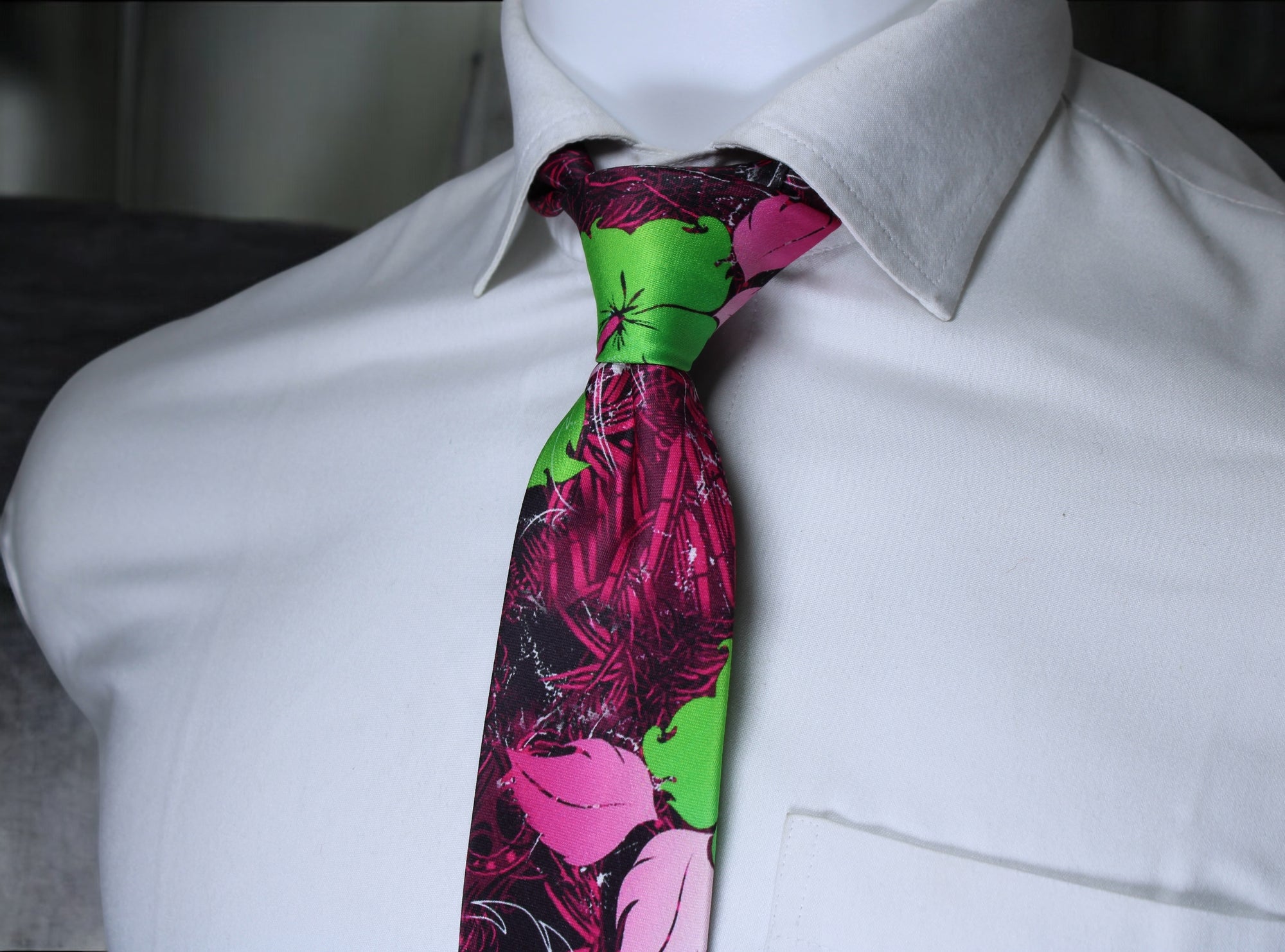 Wine Forest Vibe Floral Tie With Pocket Square