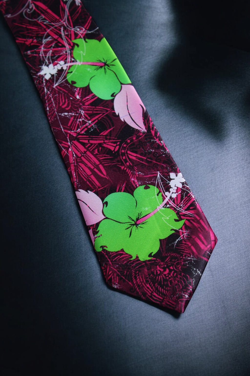 Wine Forest Vibe Floral Tie With Pocket Square